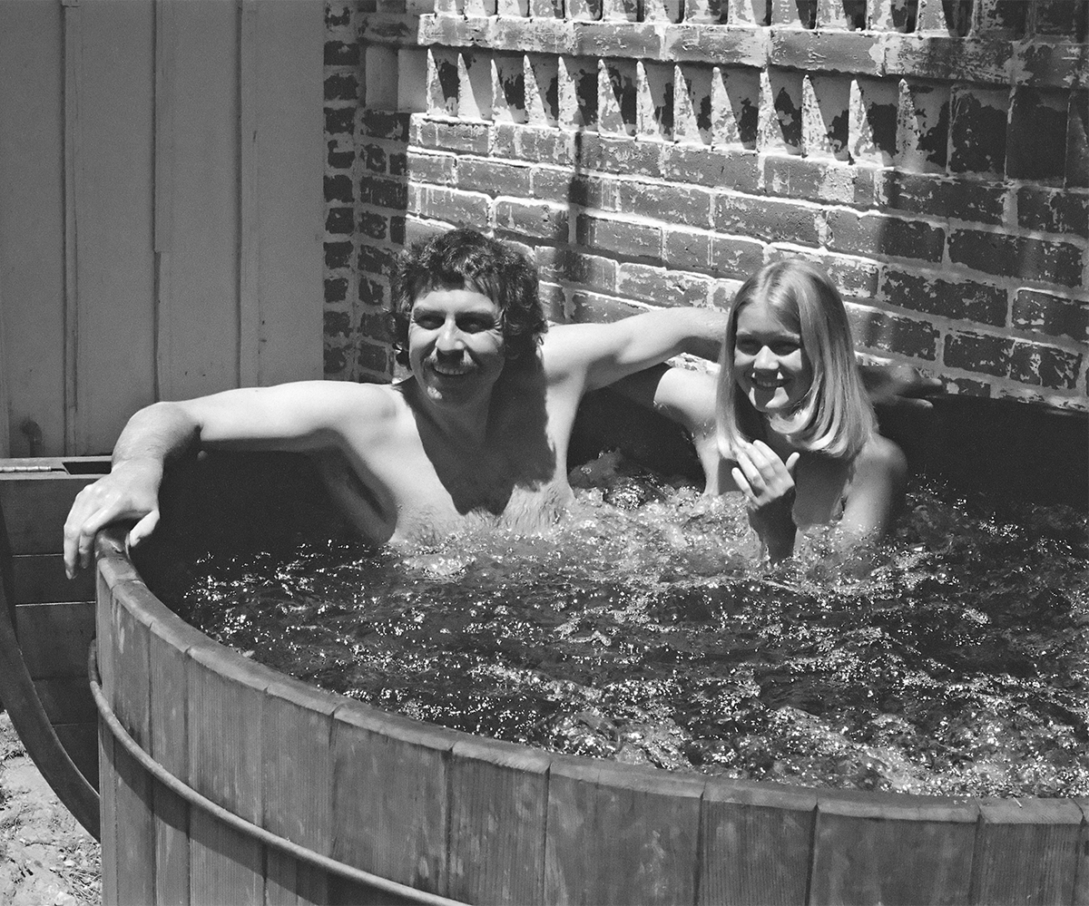 Bushnell in a hot tub