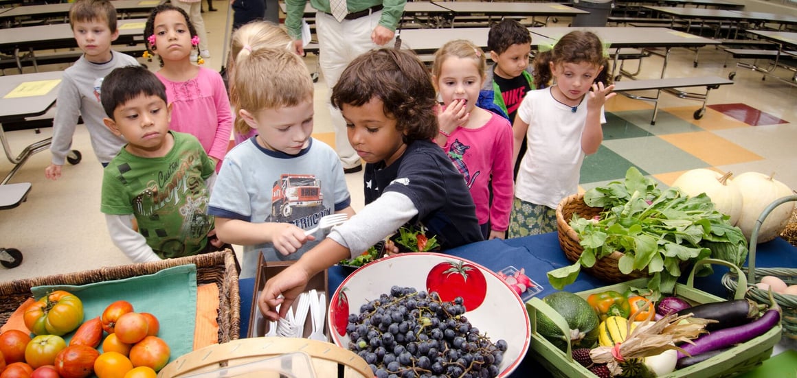 kids in a cafeteria